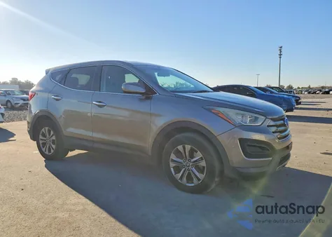 2016 Hyundai Santa Fe Sport z USA, uszkodzony, nr VIN 5XYZTDLB4GG347211